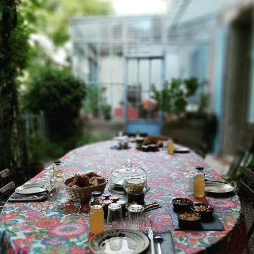 Hostal Maison Saint James