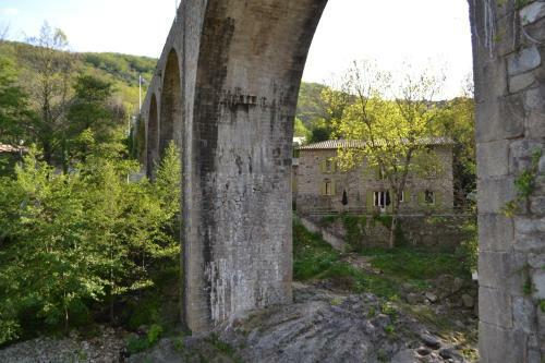 Bed & Breakfast Maison Sous Le Pont