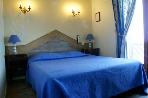 Hotel Aux Trois Jean