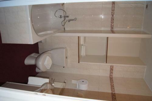 Hotel Aux Trois Jean