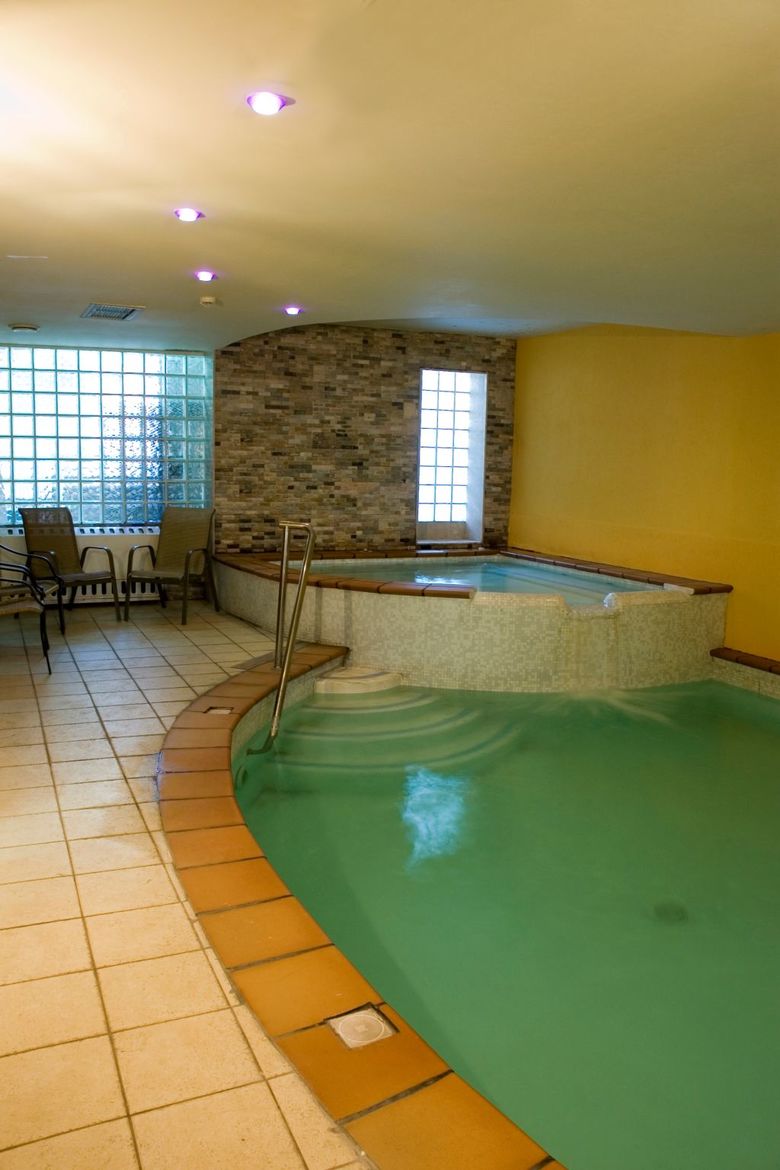 Sunflower Hotel