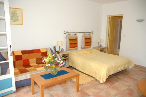 Apartamentos Les Arcades