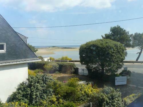 Stuhan 2 - Carnac