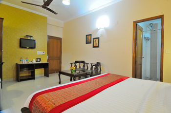 Hotel Omni International