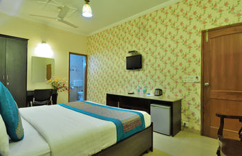 Hotel Omni International