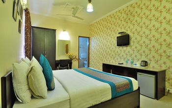 Hotel Omni International