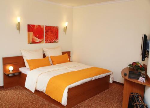 My City Hotel