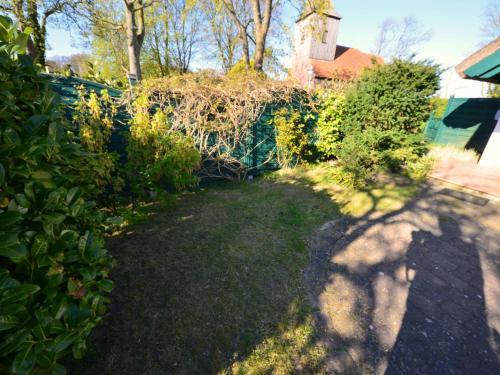 Holiday Home Boddenstrasse.1