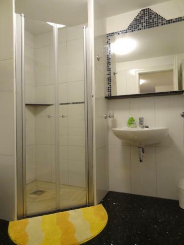 Hotel Und Pension Am Burchardikloster