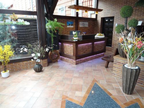 Hotel Und Pension Am Burchardikloster