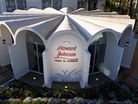 Hotel Howard Johnson Plaza