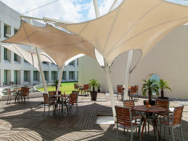 Hotel NH Collection M�xico City Airport T2
