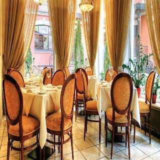Hotel Podol Plaza