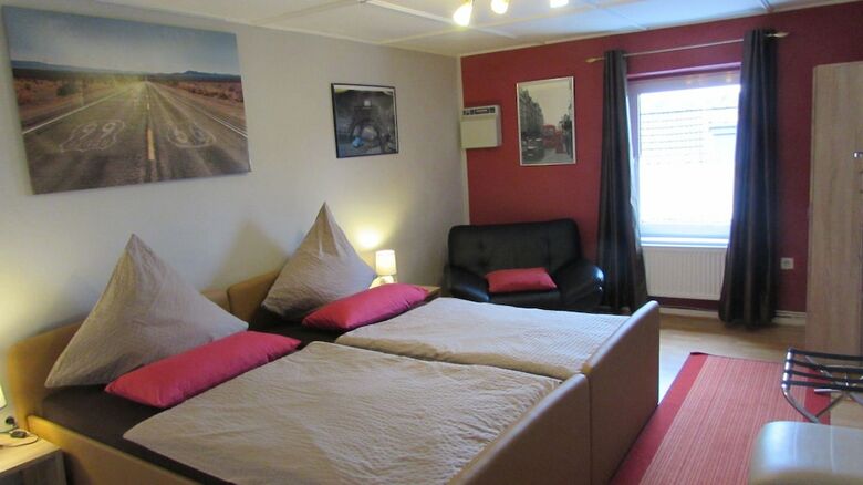 Hostal Eifel-landhaus "em Gardest�ffje"
