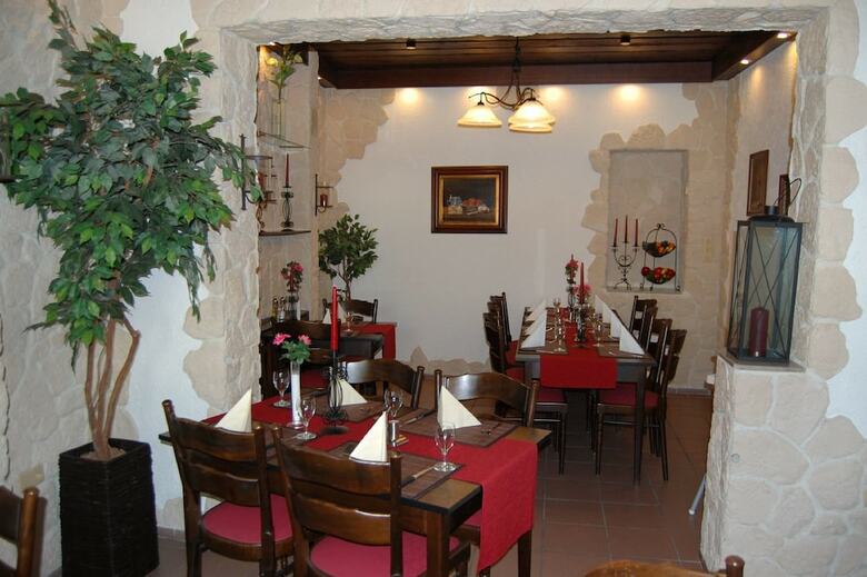 Hostal Eifel-landhaus "em Gardest�ffje"