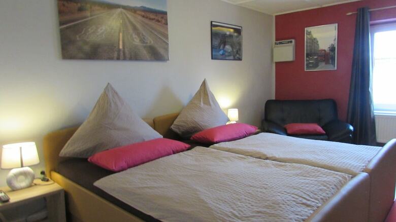 Hostal Eifel-landhaus "em Gardest�ffje"