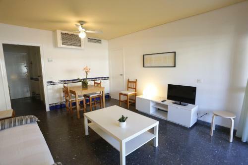 Apartamentos Alquihouse Vilafortuny