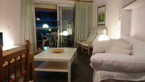 Apartamentos Alquihouse Vilafortuny