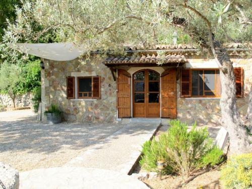 Holiday Home Bibiloni (ont100)