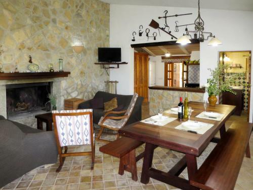 Holiday Home Bibiloni (ont100)