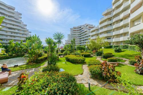 Apartamento Benal Beach Holidays