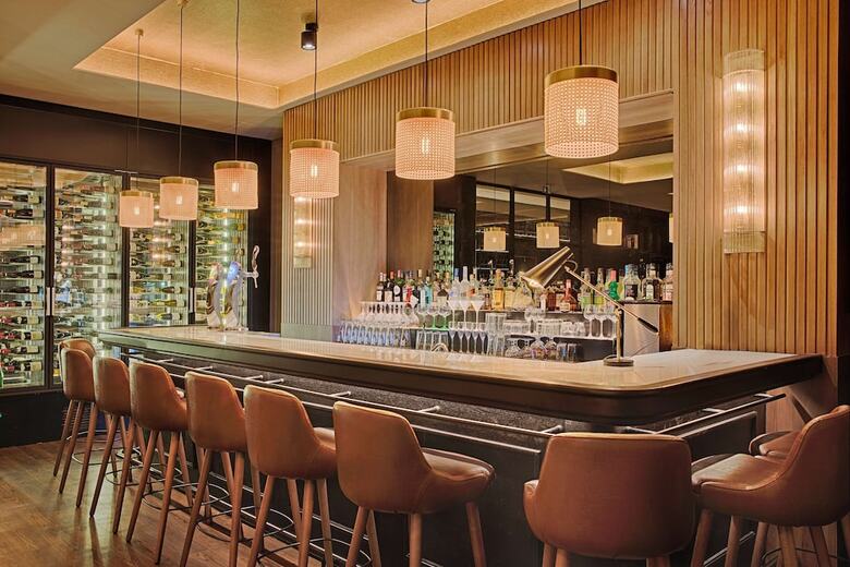 Hotel NH Lyon Airport