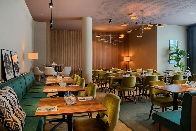 Hotel NH Lyon Airport