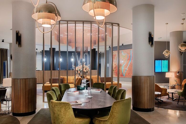 Hotel NH Lyon Airport