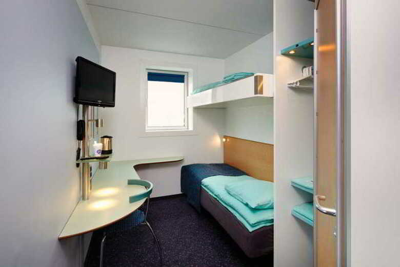 Hotel Cabinn Metro