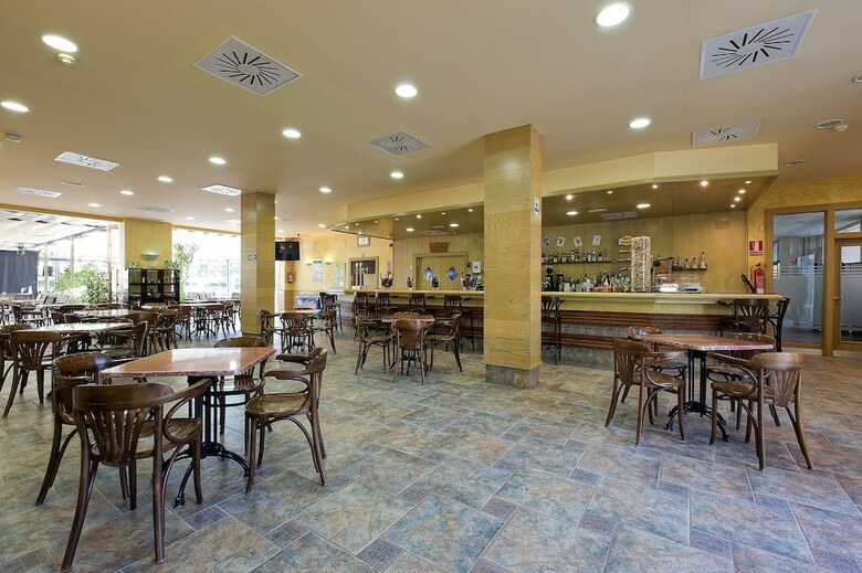 Aparthotel Pineda Park