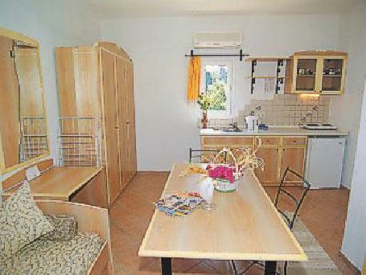 Paloma Bitez Apartments