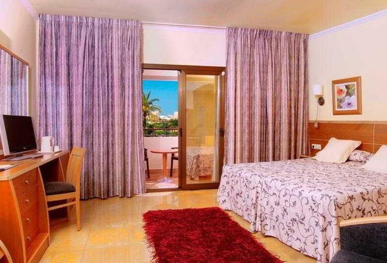 Invisa Hotel La Cala