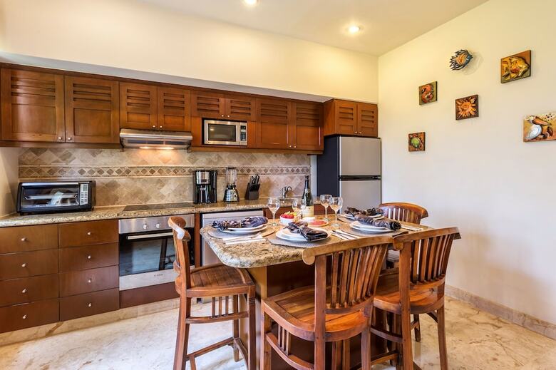 Maya Villa Condo Hotel