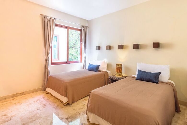 Maya Villa Condo Hotel