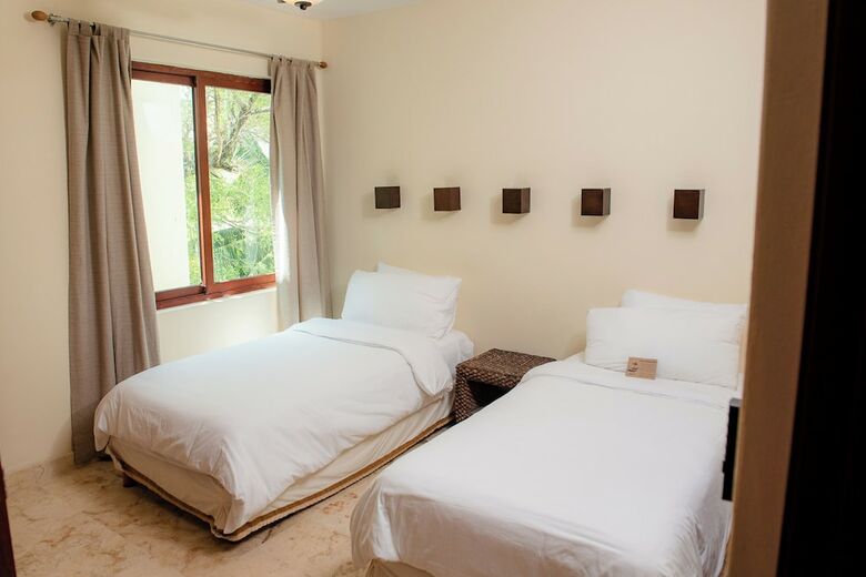 Maya Villa Condo Hotel