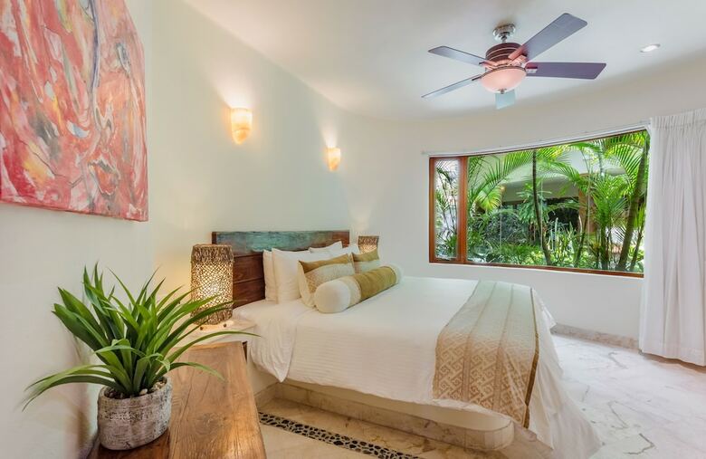 Maya Villa Condo Hotel