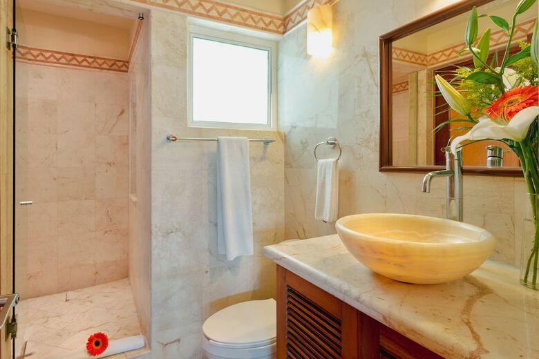 Porto Playa Condo Hotel
