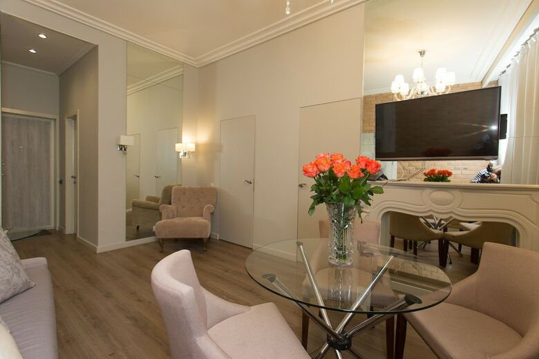 Hotel Arbat House