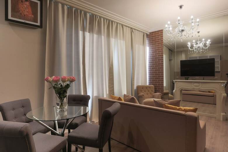Hotel Arbat House