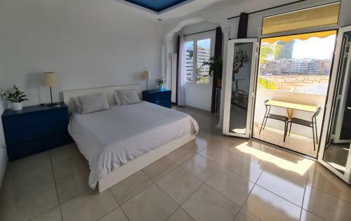 Apartamento Francisco's Holiday Home