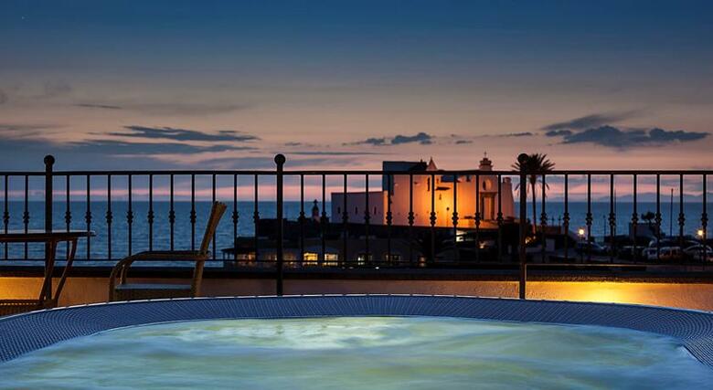 Hotel Nettuno De Charme