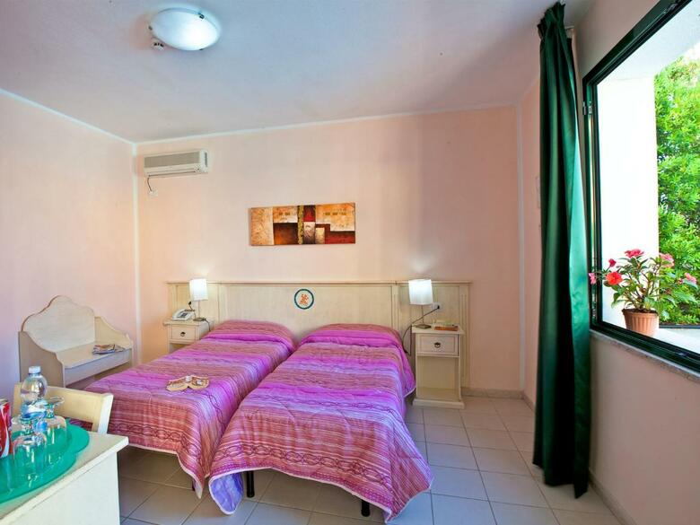Hotel Ariadimari