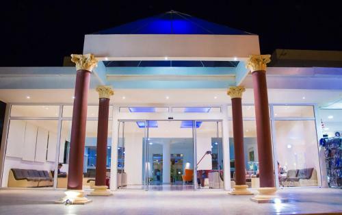 Marathon Hotel