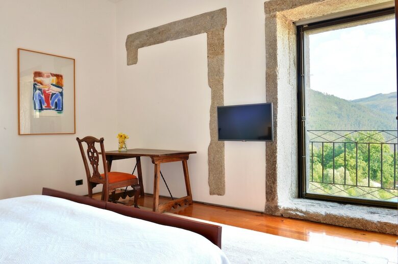 Pousada Mosteiro De Amares - Small Luxury Hotels O