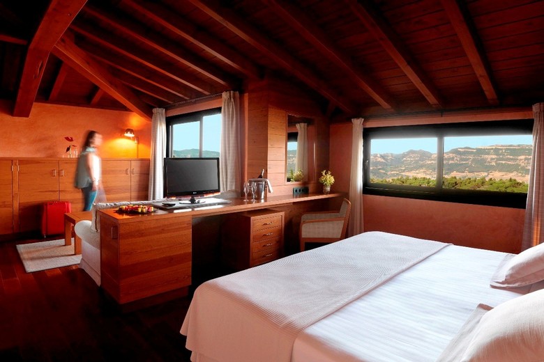 Montany� Hotel & Lodge