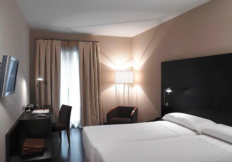 Hotel Alexandra Barcelona A Doubletree By Hilton