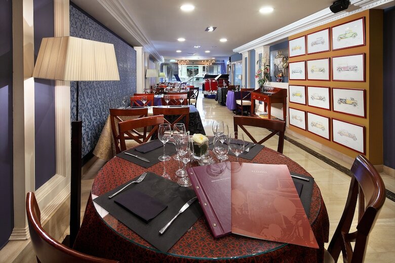 Hotel Apartament-restaurant Hispanos 7 Suiza