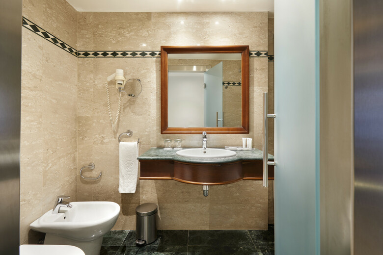 Hotel Exe Mitre