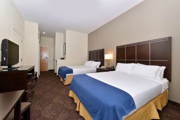Holiday Inn Express Hotel & Su