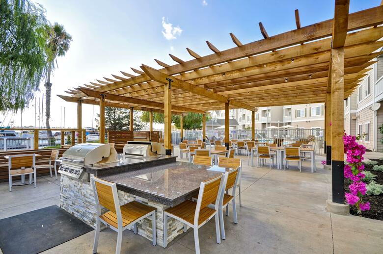 Hotel Homewood Suites By Hilton - Oakland Waterfront